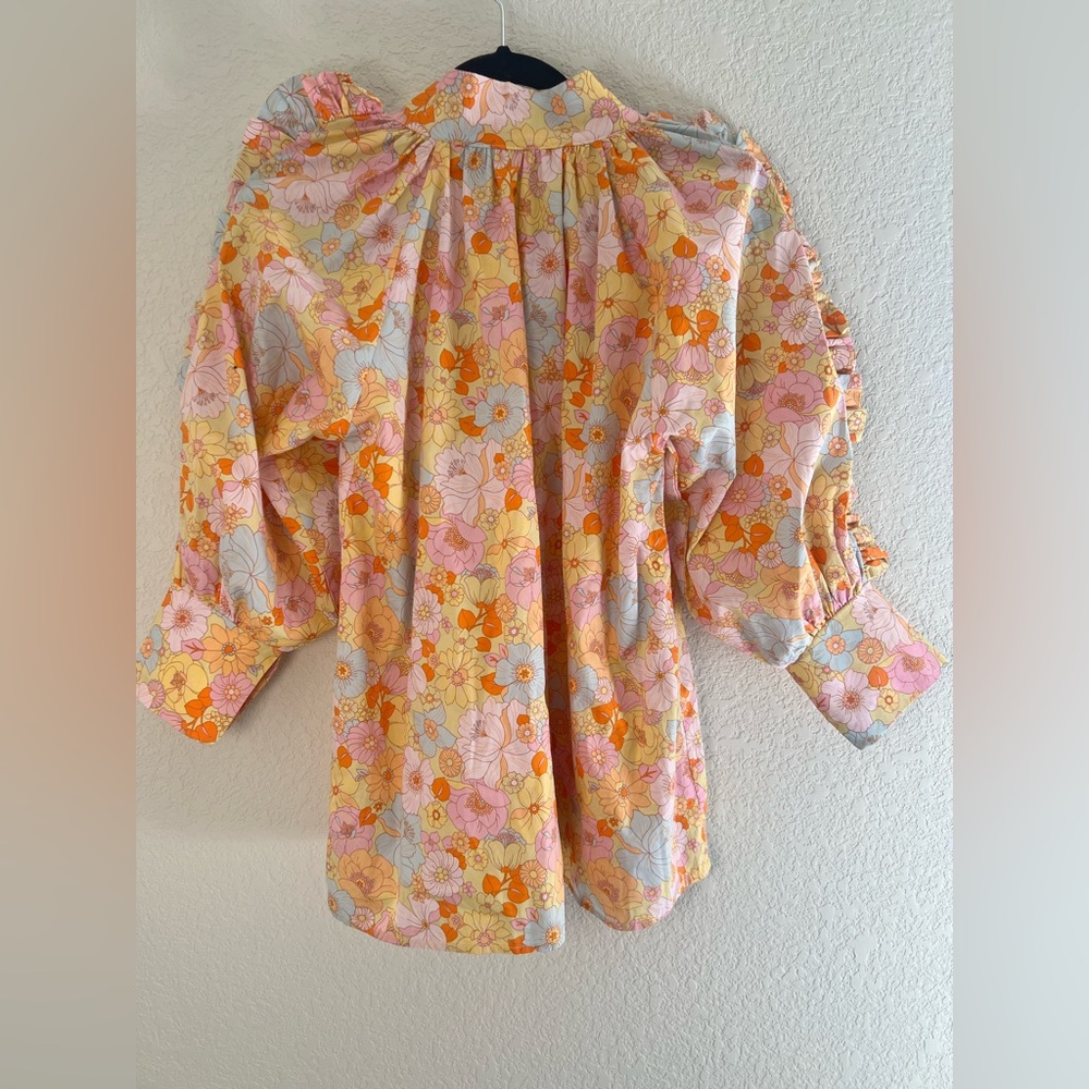 Karlie Floral Poplin Bright V-Neck Top Ruffle Sleeves Summer/Spring NWT - Picture 4 of 8